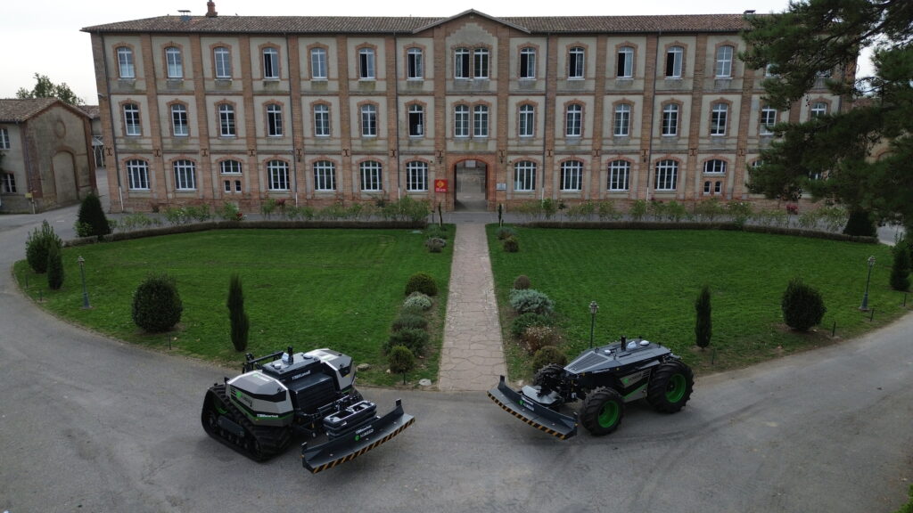 Les robots AgXeed arrivent au lycée d&rsquo;Ondes