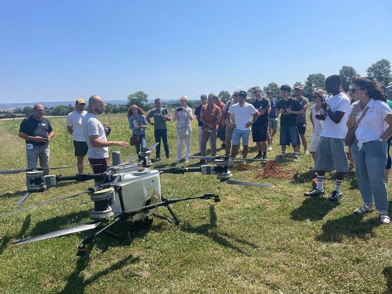 Les drones agricoles préparent déjà l&rsquo;agriculture de demain 🚁